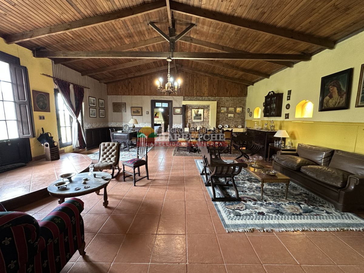 Chacra ID.536 - Chacra en Villa Nueva, hermosa casa, 4 dorm, 2 baños, amplios espacios