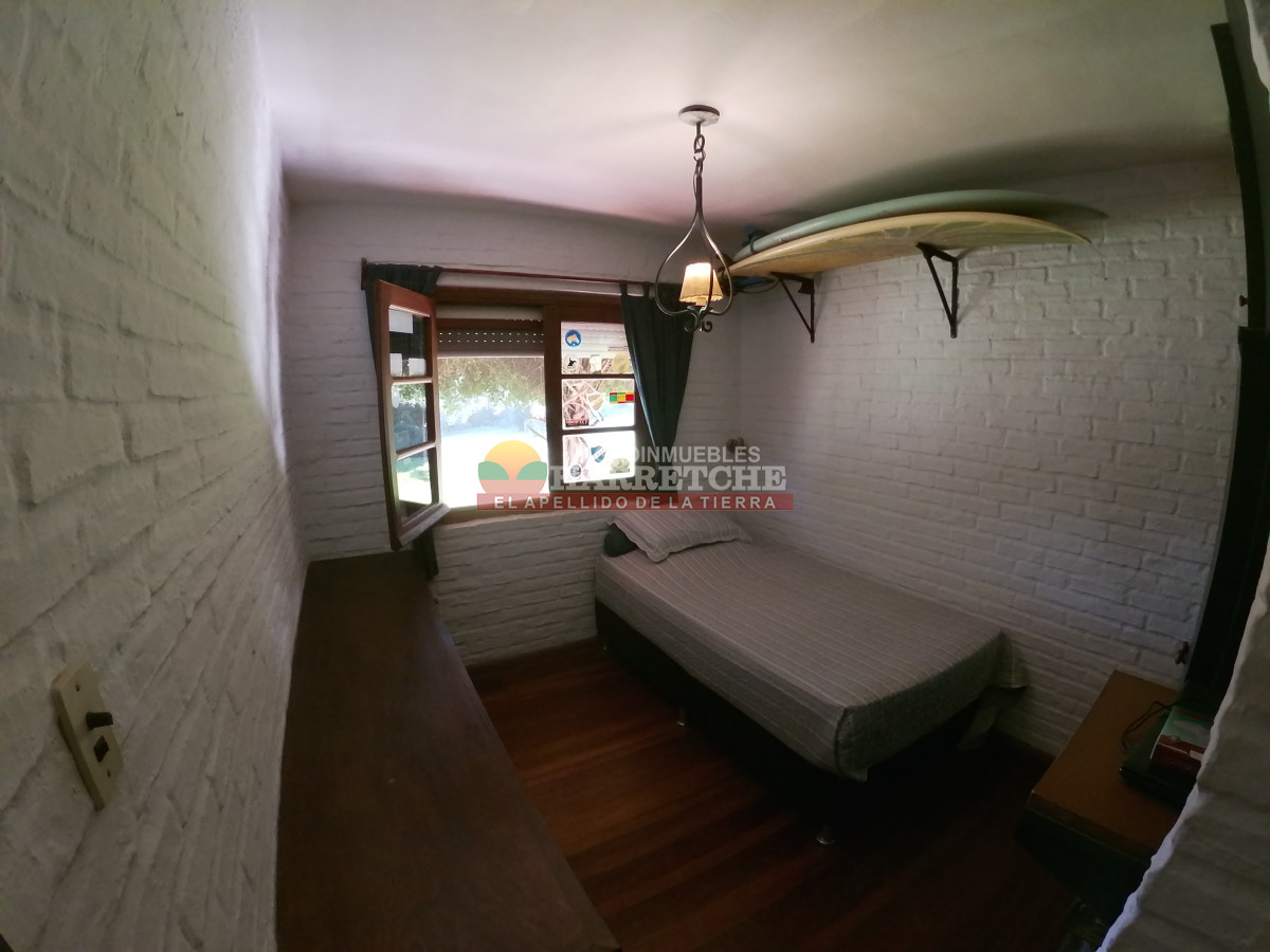 Chacra ID.446 - Chacra en Melilla, 3 has, hermoso casco, caballerizas, galpones, piscina