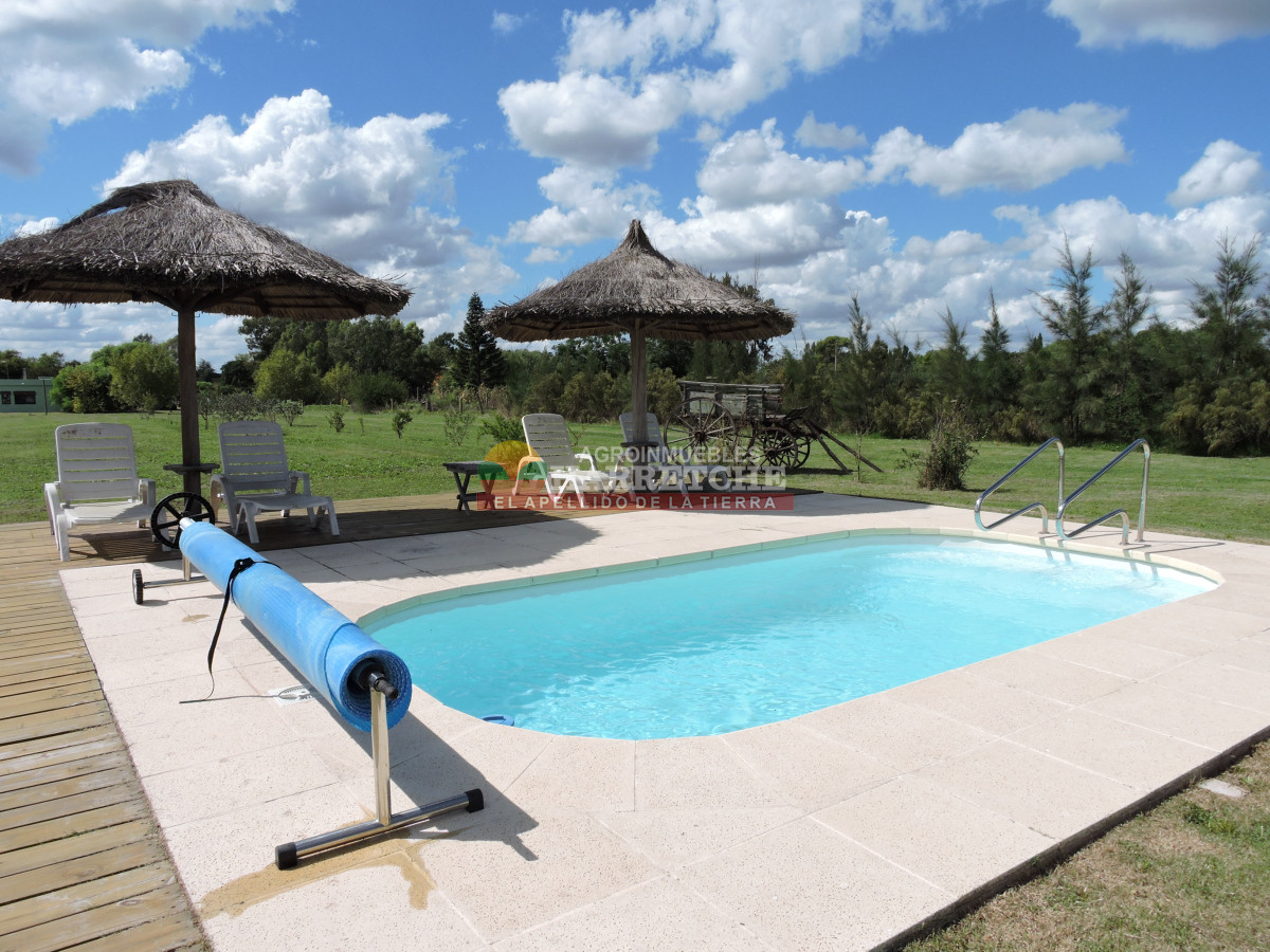 Chacra ID.438 - Chacra en Las Violetas, 2 has con casa, barbacoa, piscina