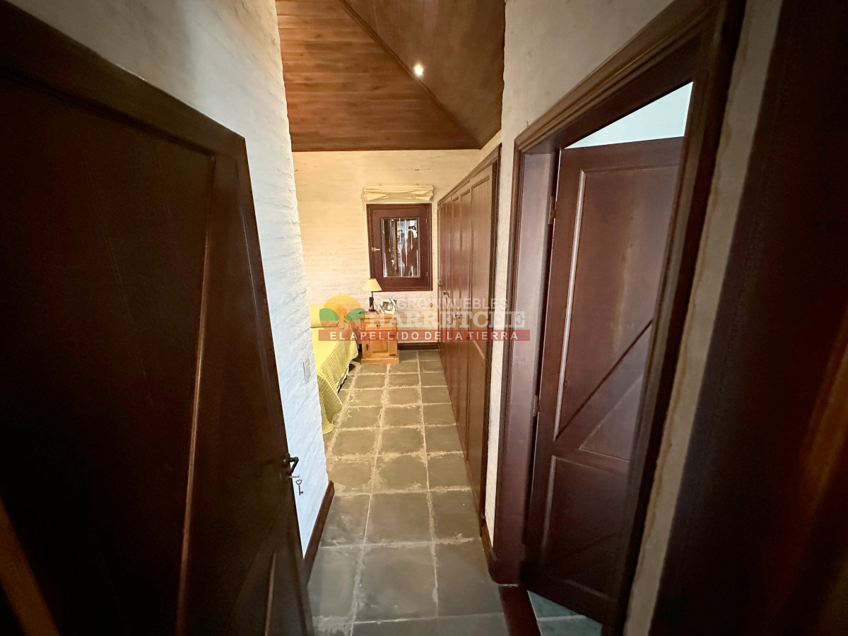 Chacra ID.474 - Campo de Olivos en venta, con fábrica de aceite y casa de ensueño