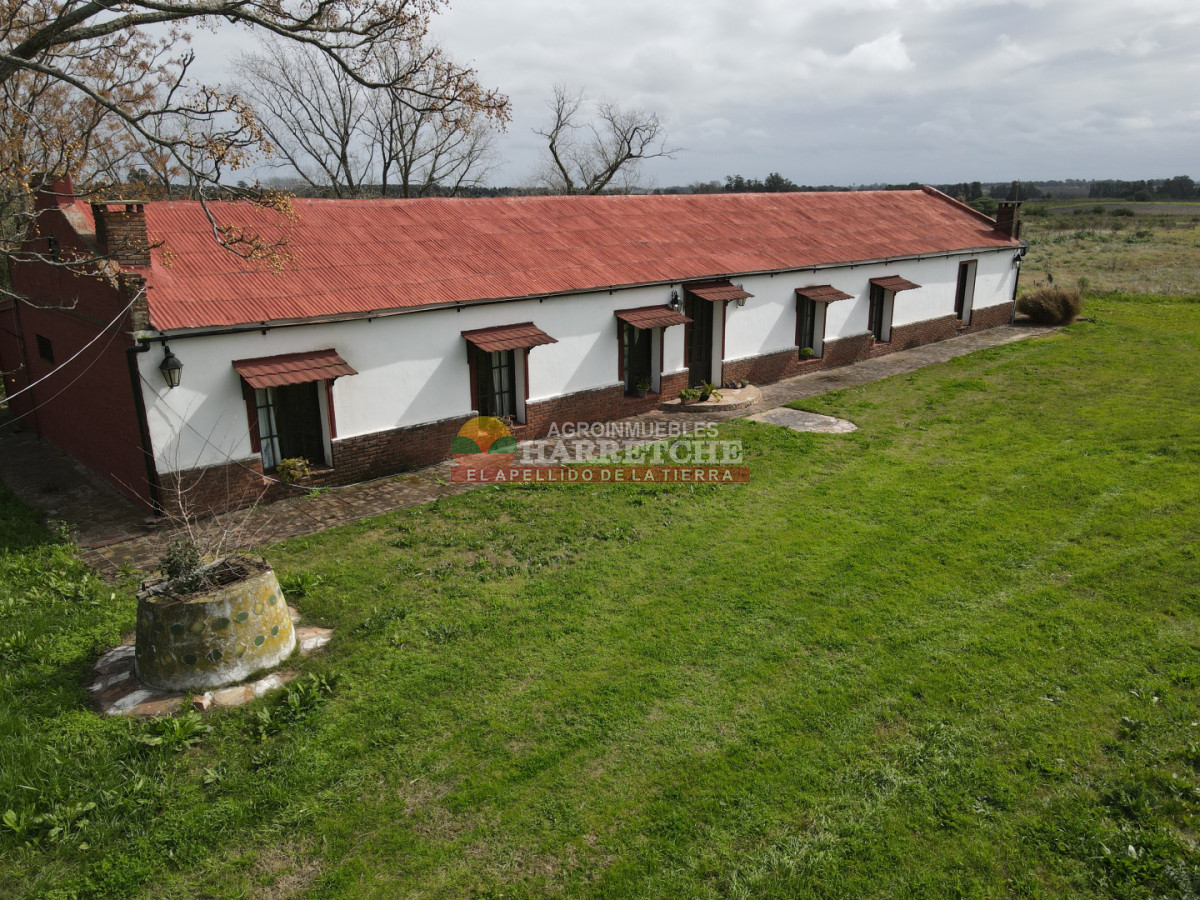 Chacra ID.536 - Chacra en Villa Nueva, hermosa casa, 4 dorm, 2 baños, amplios espacios