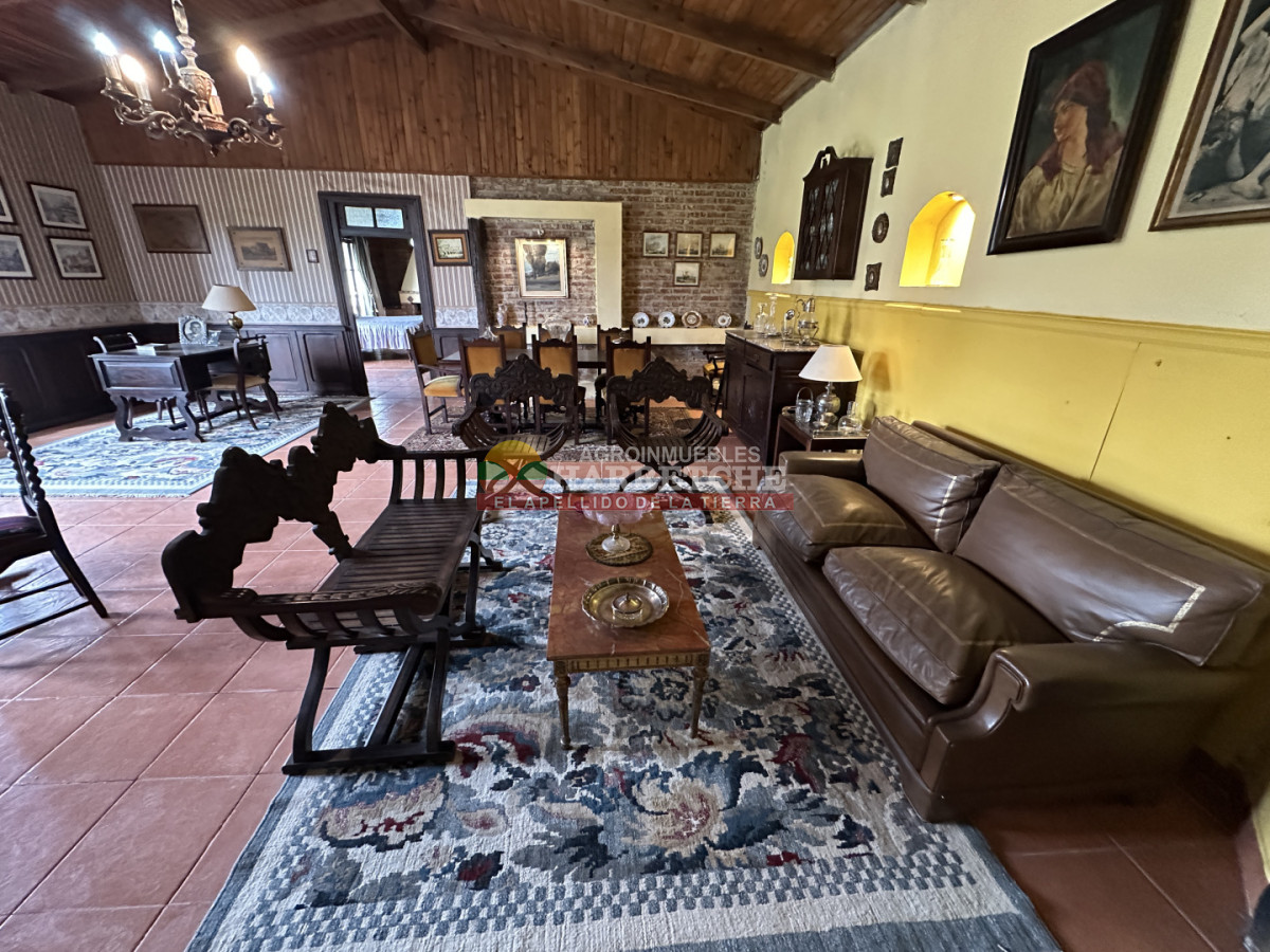 Chacra ID.536 - Chacra en Villa Nueva, hermosa casa, 4 dorm, 2 baños, amplios espacios
