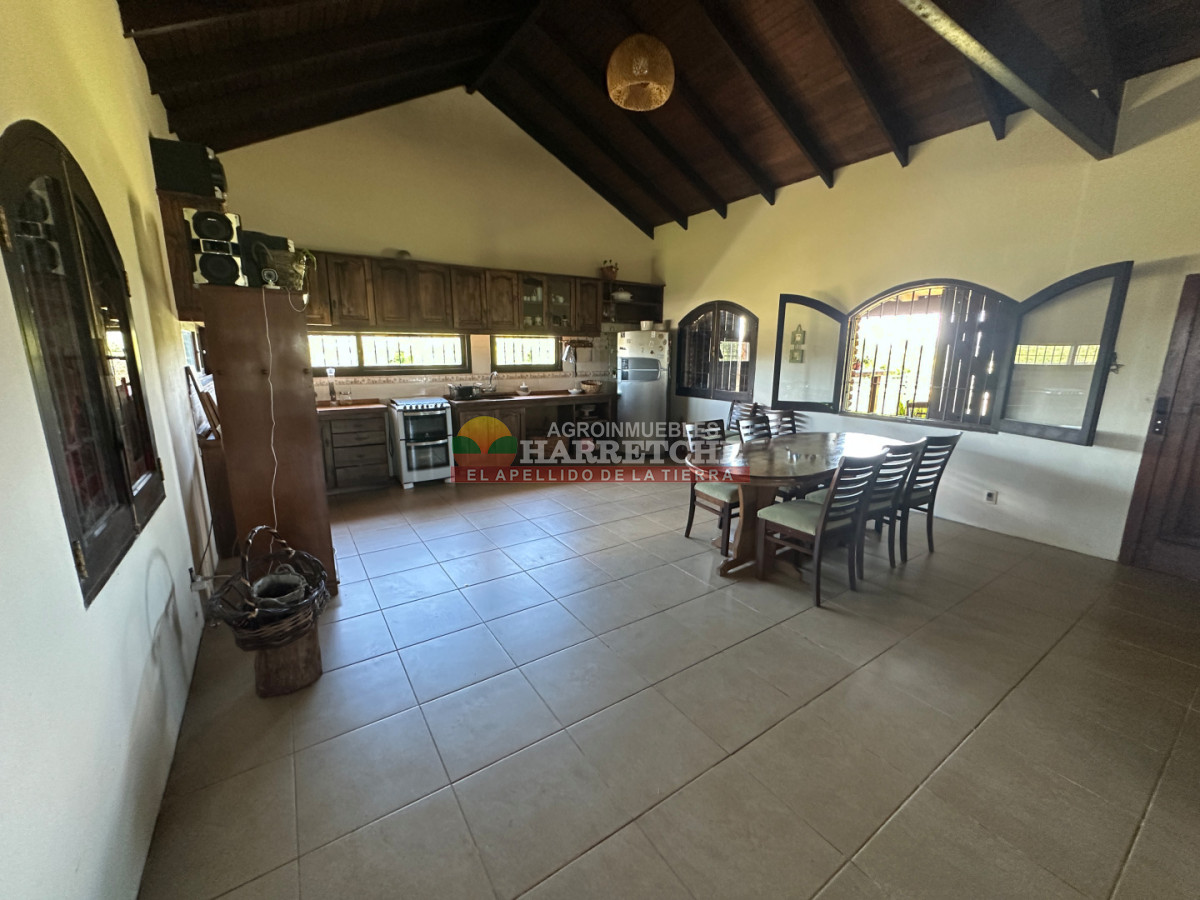 Chacra ID.501 - Chacra Haras hermosa 4 has, Chalet, 3 dorm, piscina, caballerizas, casa personal