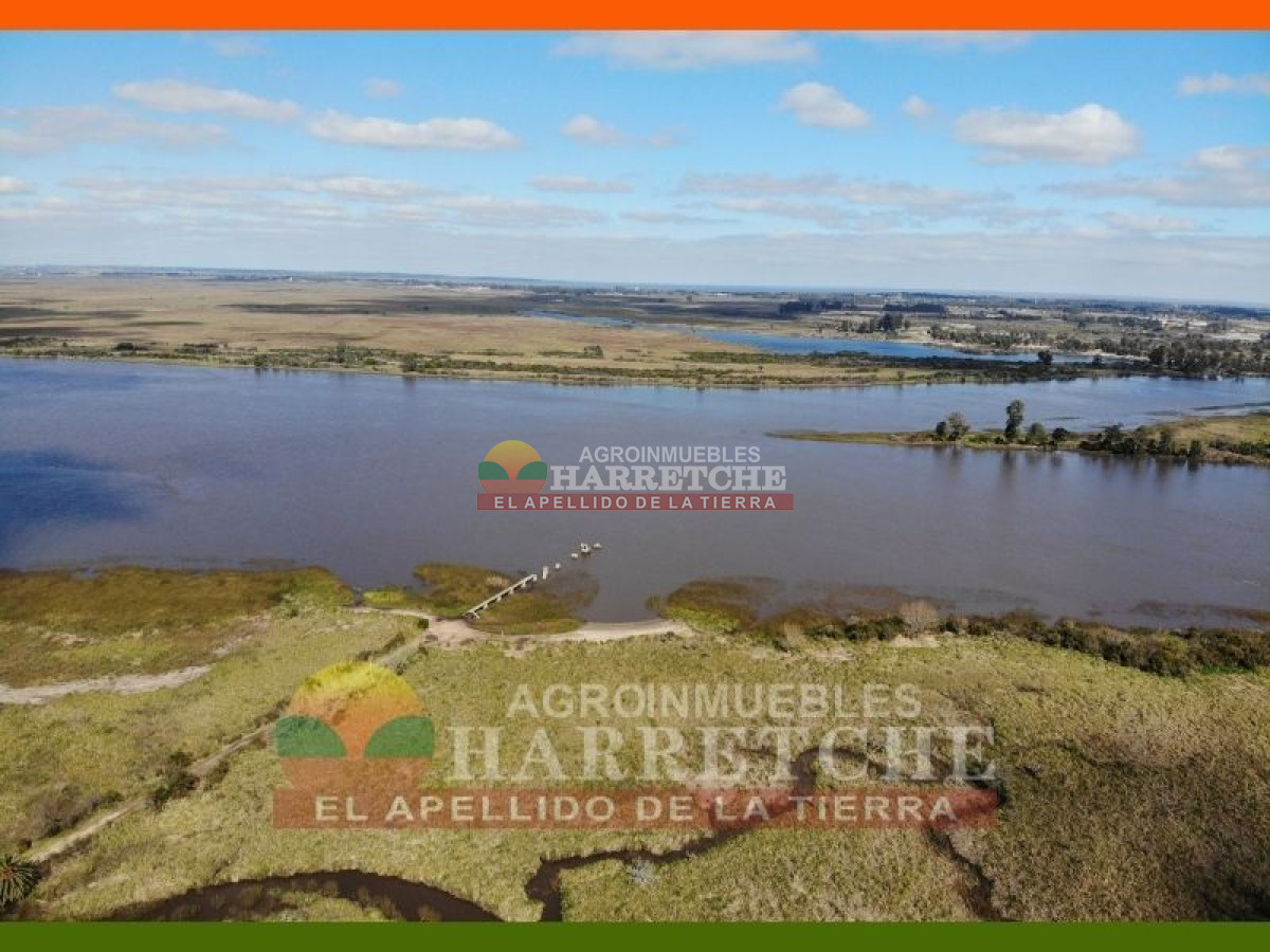 Chacra ID.144 - Campo, 69 has, Las Brujas con costa al Rio Santa Lucia, Casco, varias construcciones