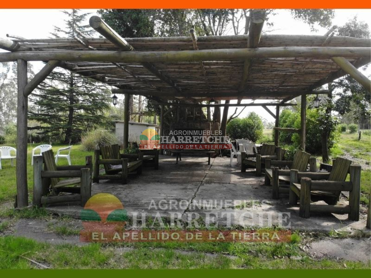 Chacra ID.144 - Campo, 69 has, Las Brujas con costa al Rio Santa Lucia, Casco, varias construcciones