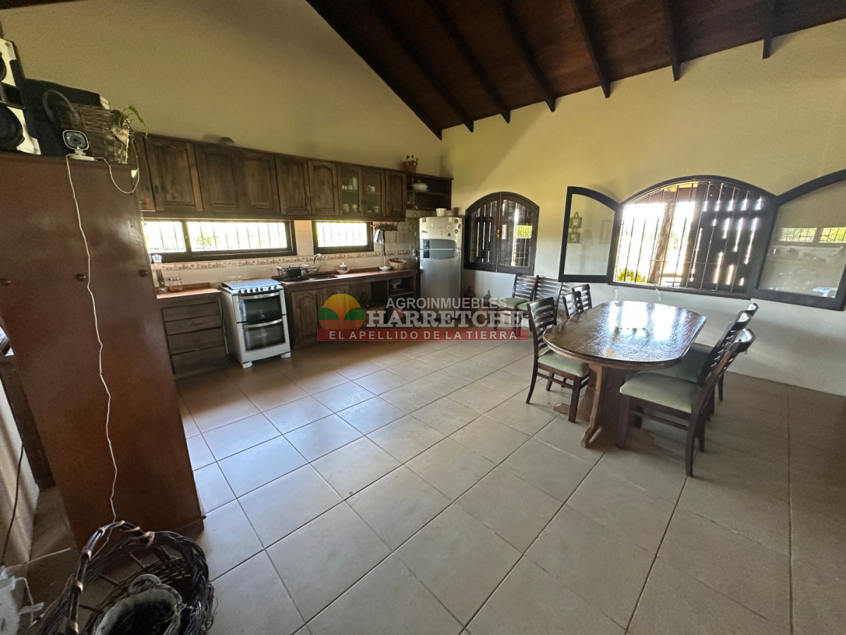 Chacra ID.501 - Chacra Haras hermosa 4 has, Chalet, 3 dorm, piscina, caballerizas, casa personal