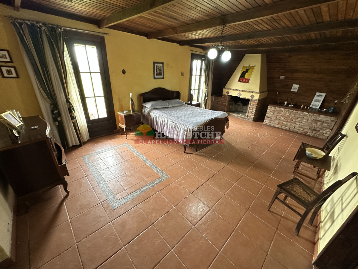 Chacra ID.536 - Chacra en Villa Nueva, hermosa casa, 4 dorm, 2 baños, amplios espacios