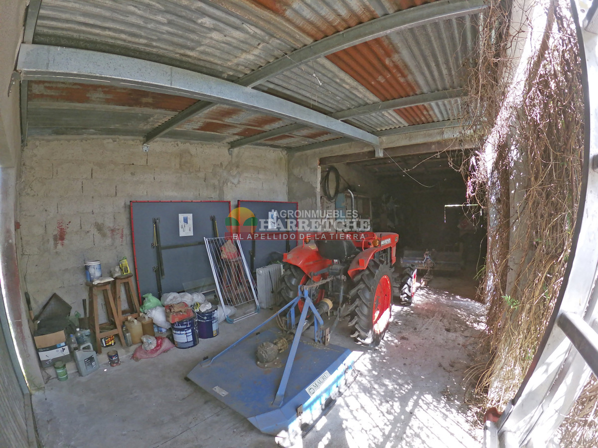 Chacra ID.438 - Chacra en Las Violetas, 2 has con casa, barbacoa, piscina