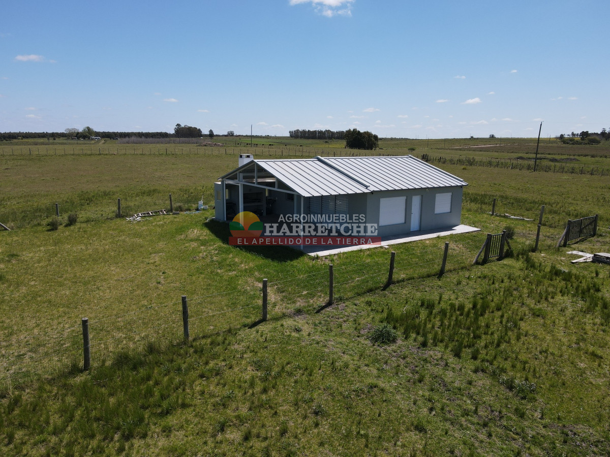 Campo Ref.345 - Campo en venta 19 has en Tapia, 2 casas, tajamares, a 15 min de San Jacinto! 