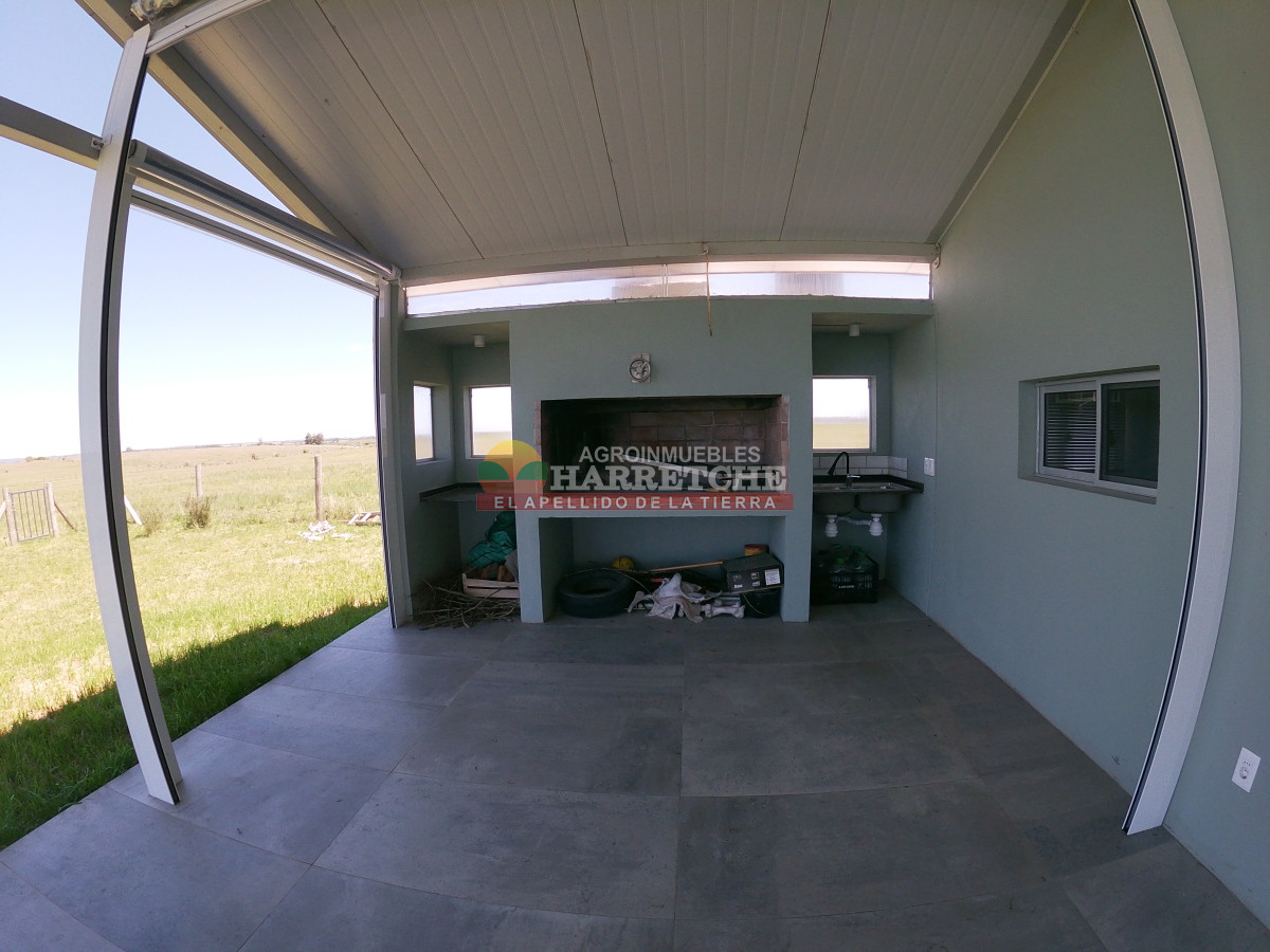 Campo Ref.345 - Campo en venta 19 has en Tapia, 2 casas, tajamares, a 15 min de San Jacinto! 