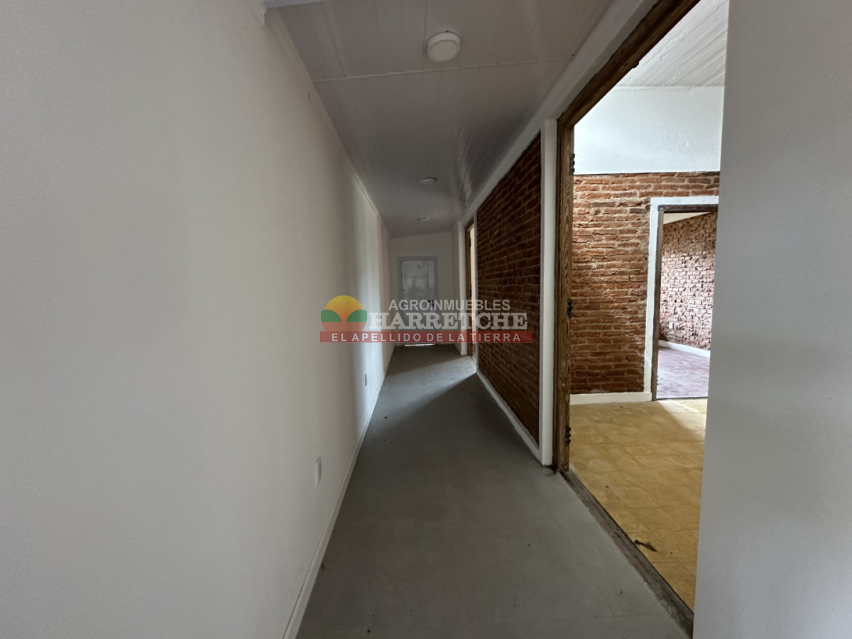 Local Comercial ID.510 - Local en Progreso, sobre Av. Artigas. Apto oficinas! 