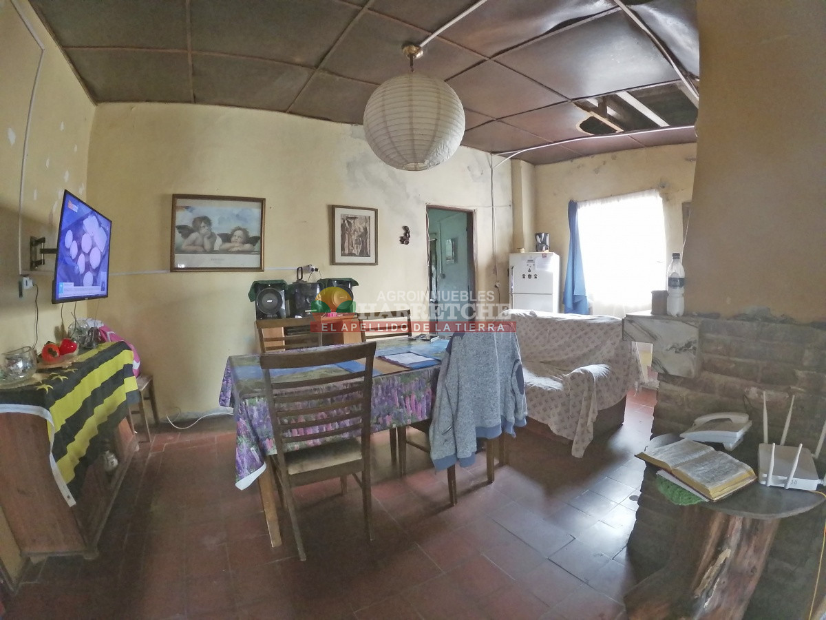 Terreno ID.310 - Casa con terreno en venta a pasitos de ruta 1, 7395 m2, Paso de la Arena.