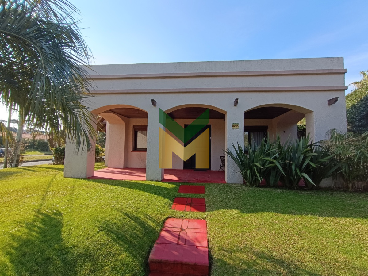 chalet a 1 cuadra de playa mansa.  - vlx5733c