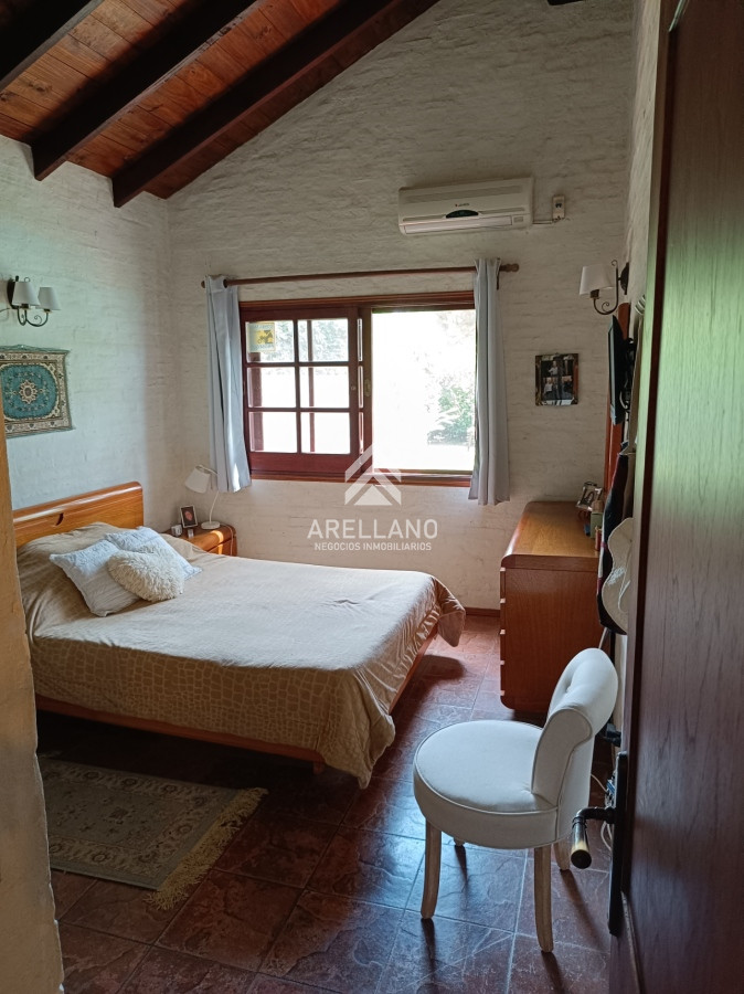 Casa ID.3215 - Hernmoso y robusto Chalet en Jardines de cordoba
