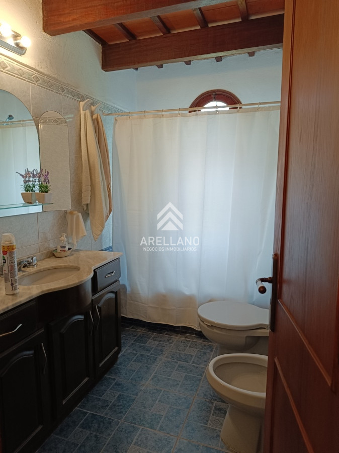 Casa ID.3215 - Hernmoso y robusto Chalet en Jardines de cordoba
