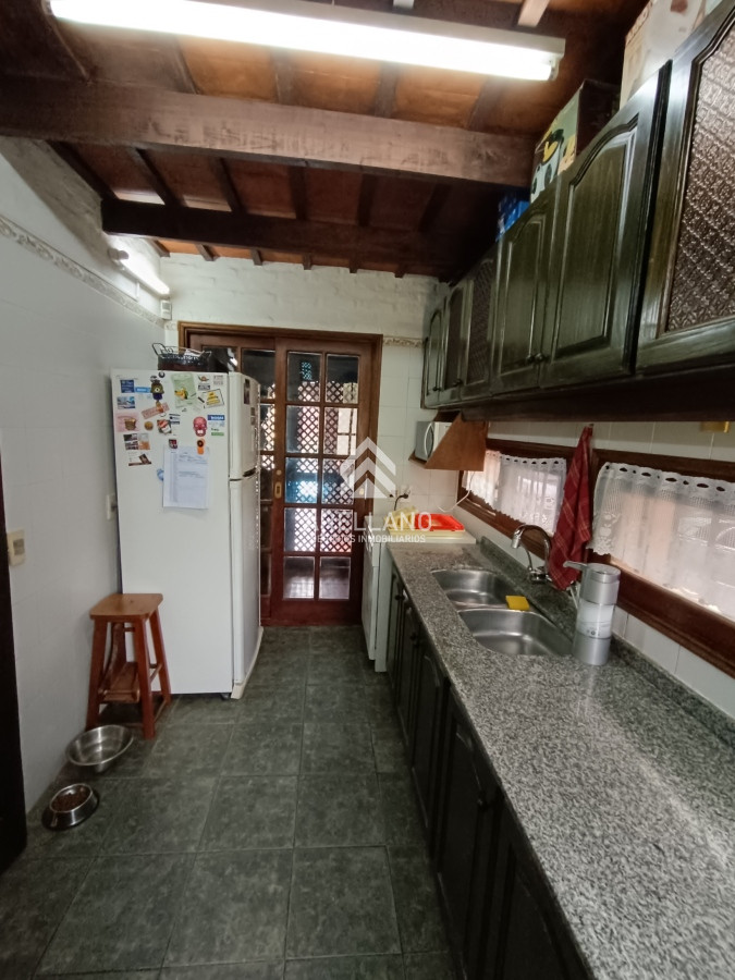 Casa ID.3215 - Hernmoso y robusto Chalet en Jardines de cordoba
