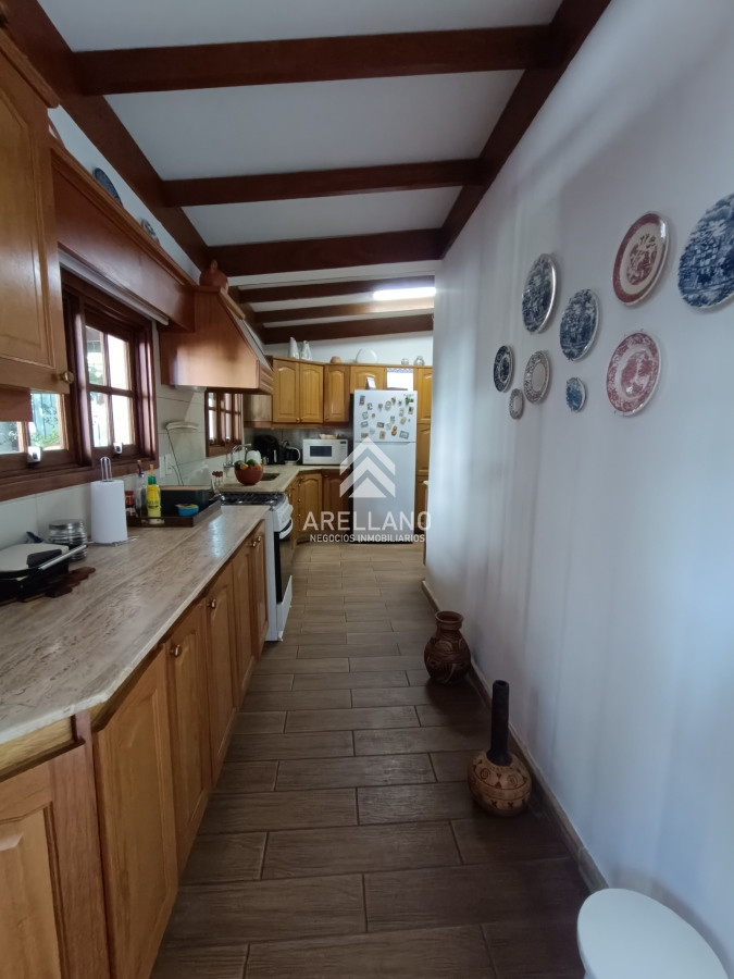 Casa ID.4014 - 3 dormitorios y dependencia, playa mansa