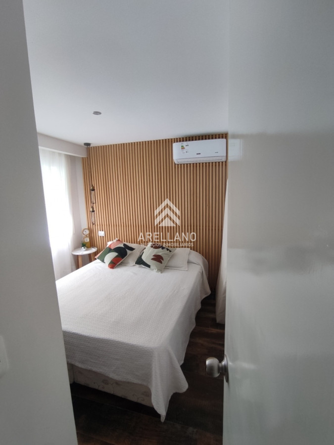 Casa ID.2717 - Alquiler Temporal Playa mansa, 2da linea. 