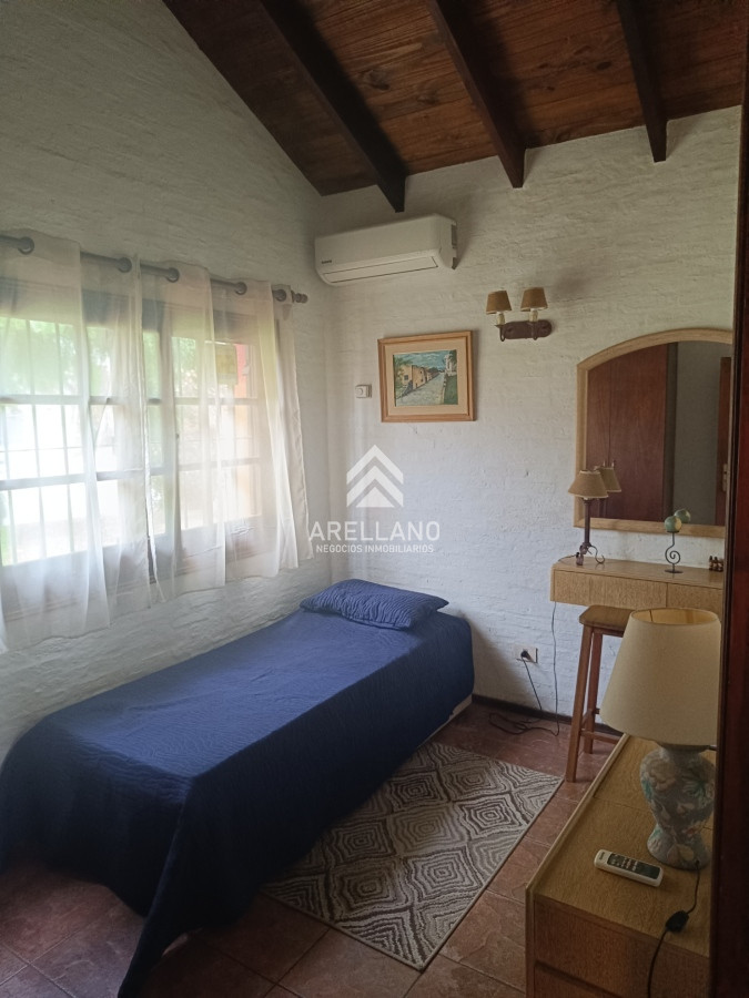 Casa ID.3215 - Hernmoso y robusto Chalet en Jardines de cordoba