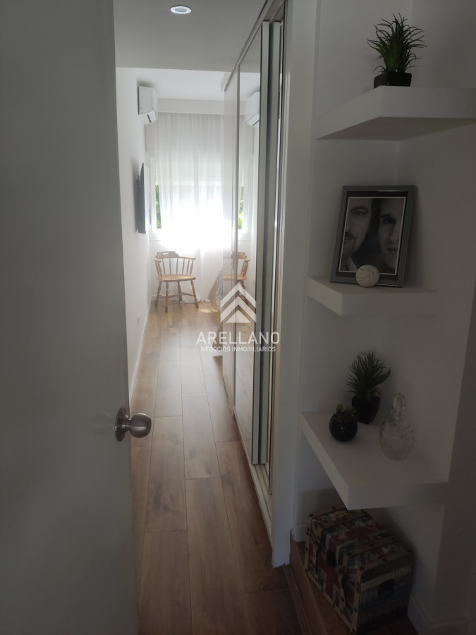 Casa ID.2717 - Alquiler Temporal Playa mansa, 2da linea. 