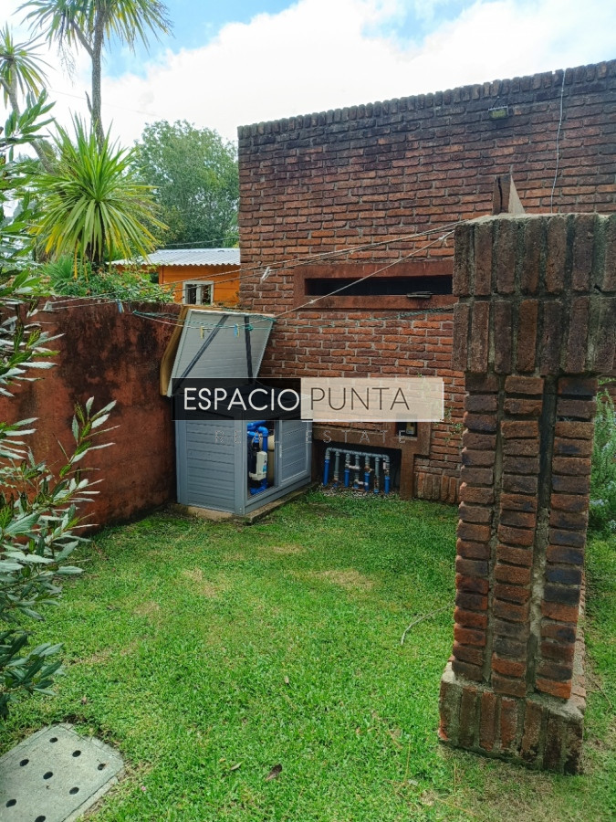 Casa ID.255 - Hernmoso y robusto Chalet en Jardines de cordoba