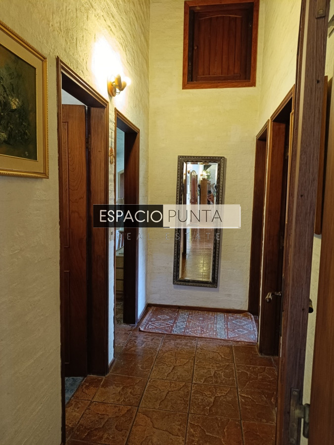 Casa ID.255 - Hernmoso y robusto Chalet en Jardines de cordoba