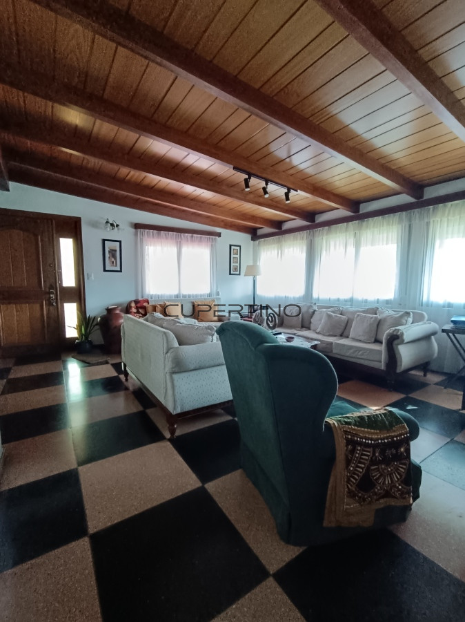 Chalet a 1 cuadra de playa mansa. — foto 6