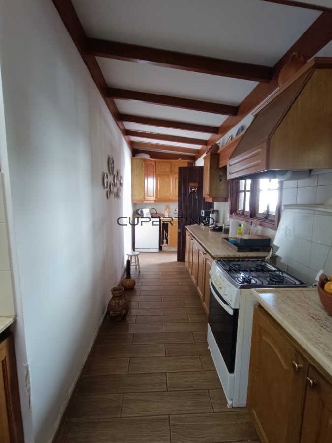 Chalet a 1 cuadra de playa mansa. — foto 12