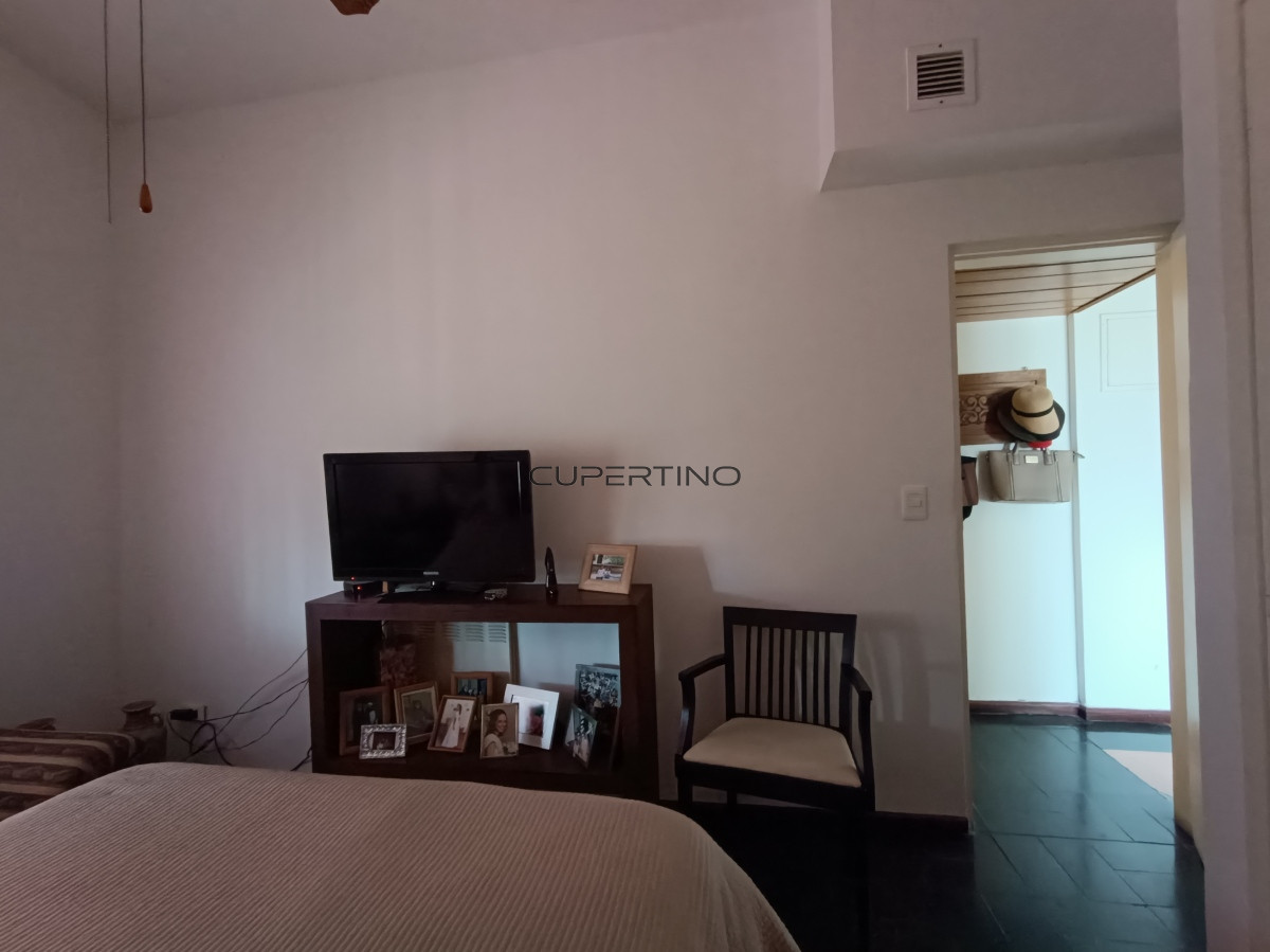 Chalet a 1 cuadra de playa mansa. — foto 24