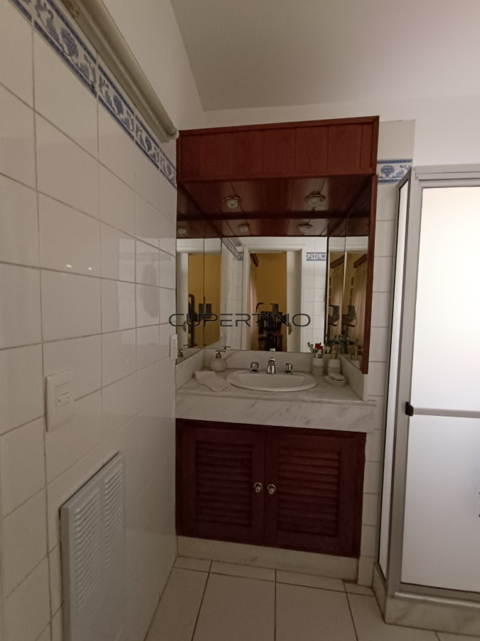 Chalet a 1 cuadra de playa mansa. — foto 20