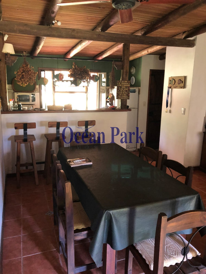 Casa ID.199 - Hermoso chalet en venta