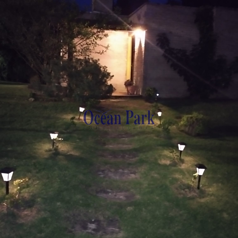 Casa ID.295 - Casa en Punta del Este, Pinares