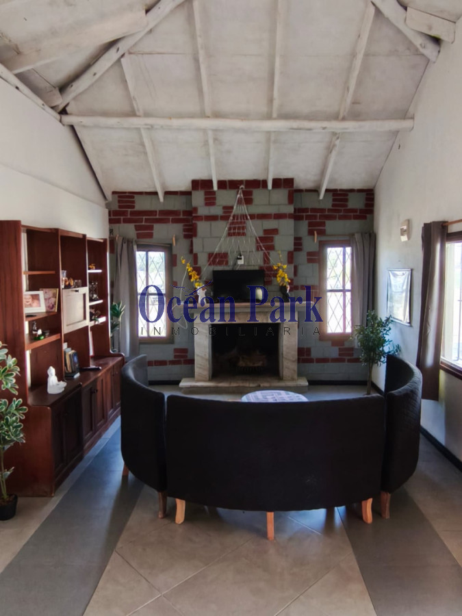 Casa ID.338 - La Capuera 3 dorm. VENDE