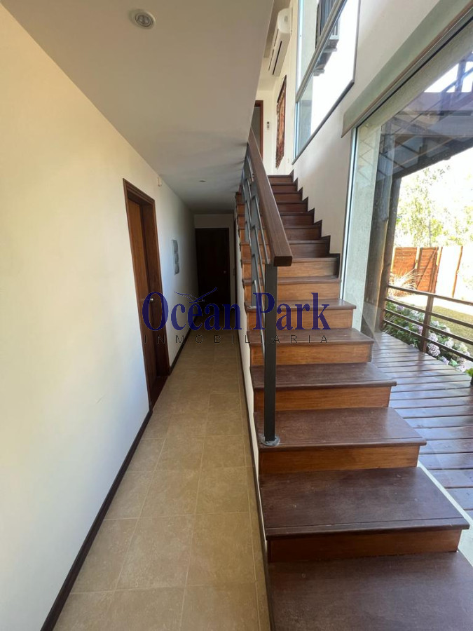 Casa ID.17 - Chalet a pasos del mar. Amplia, Piscina - Loto de Cristal
