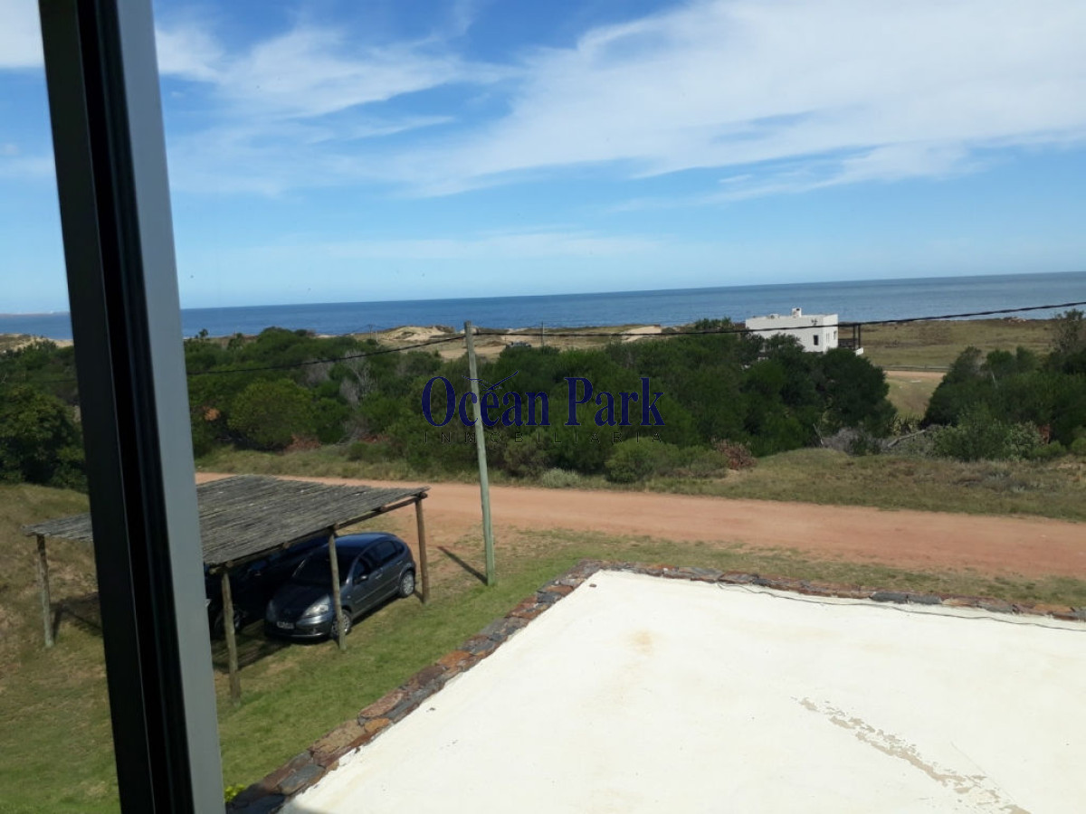 Casa ID.76 - A 1 CUADRA DEL MAR. INMEJORABLE VISTA.