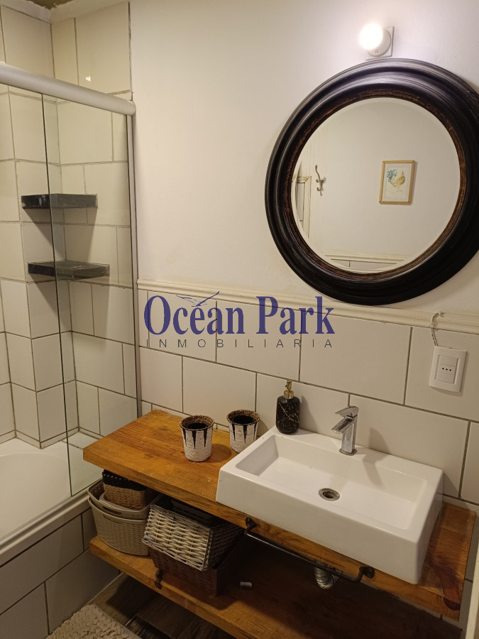 Casa ID.255 - Hermoso chalet en primera linea - Amplios Ambientes