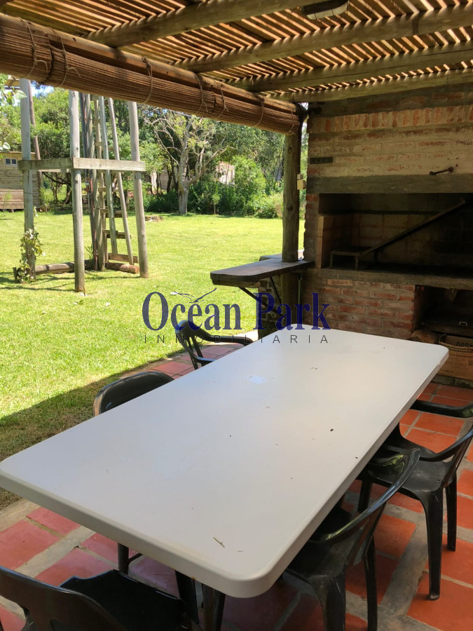 Casa ID.199 - Hermoso chalet en venta