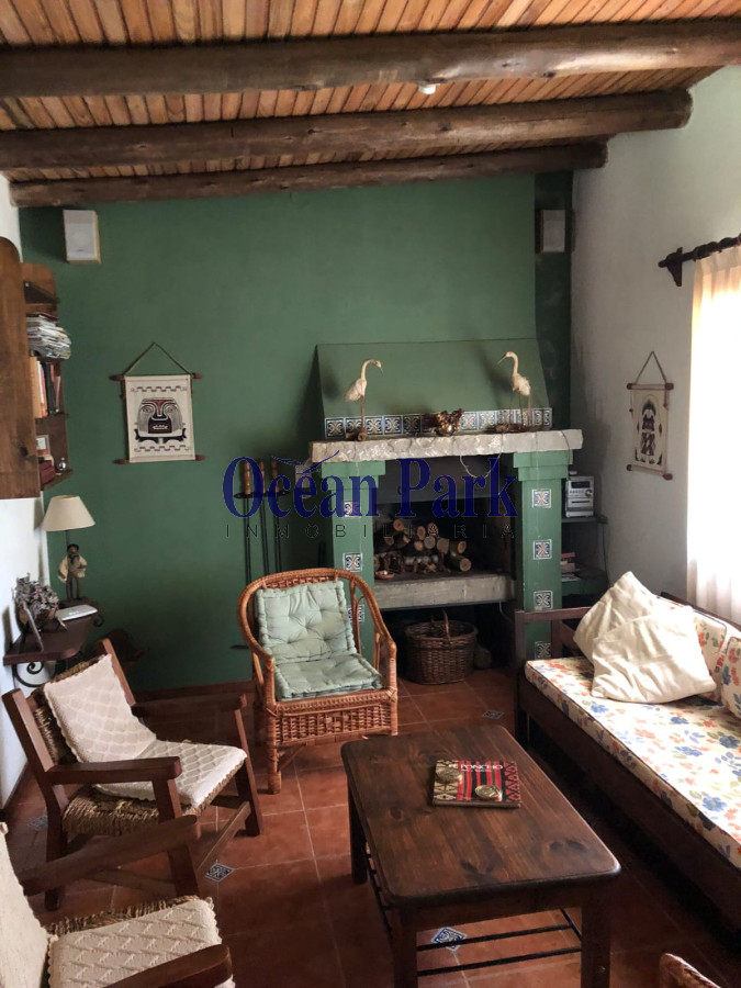 Casa ID.199 - Hermoso chalet en venta