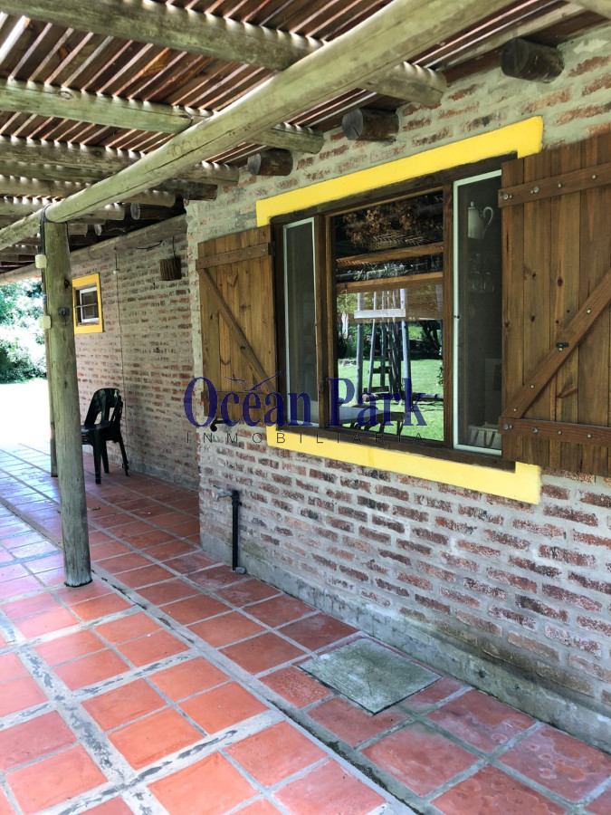 Casa ID.199 - Hermoso chalet en venta