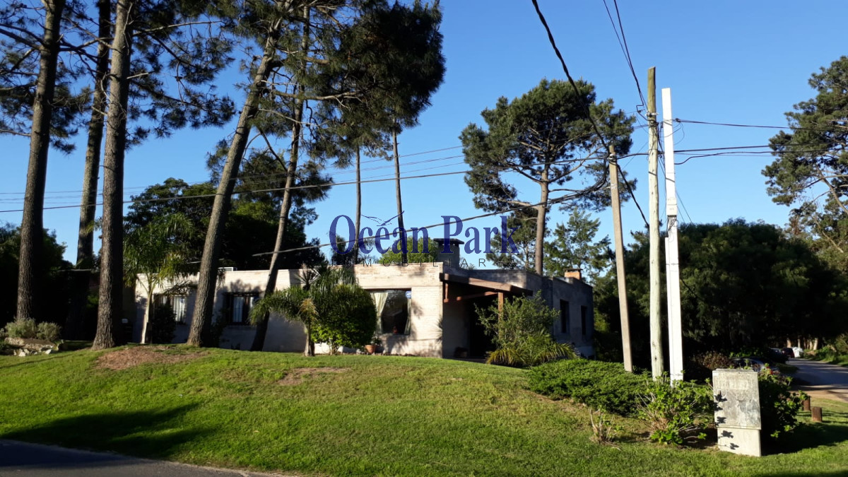 Casa ID.295 - Casa en Punta del Este, Pinares