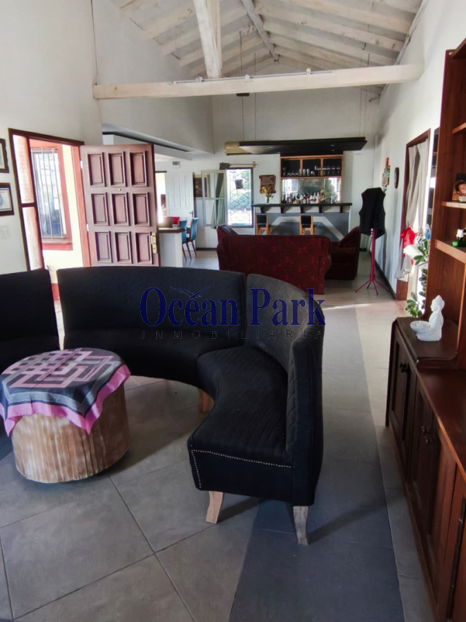Casa ID.338 - La Capuera 3 dorm. VENDE