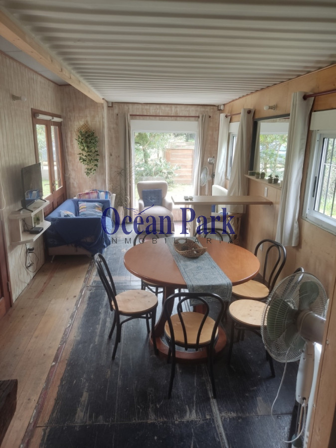 Casa ID.197 - Alquiler Anual, agradable entorno y a pasos del mar.
