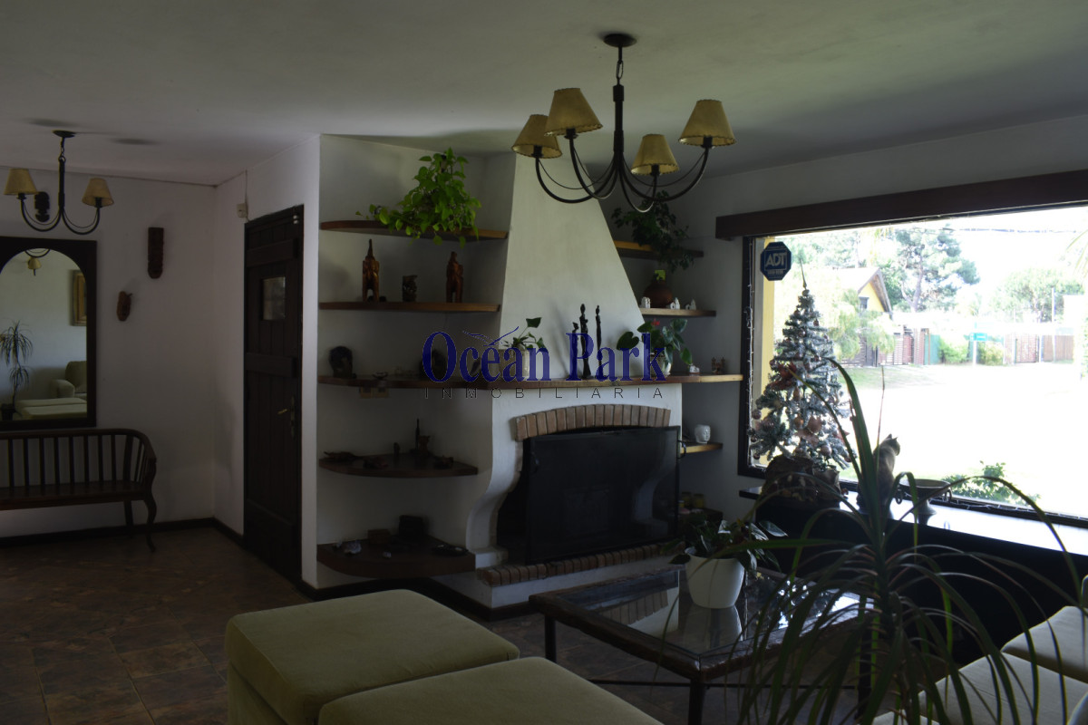 Casa ID.295 - Casa en Punta del Este, Pinares