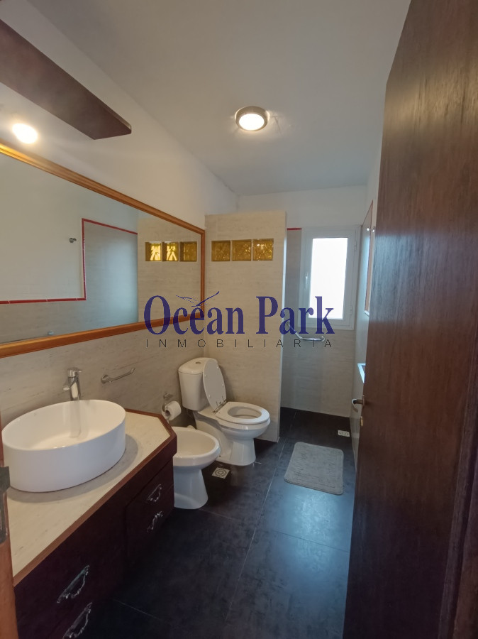 Casa ID.273 - Amplia y Moderna casa