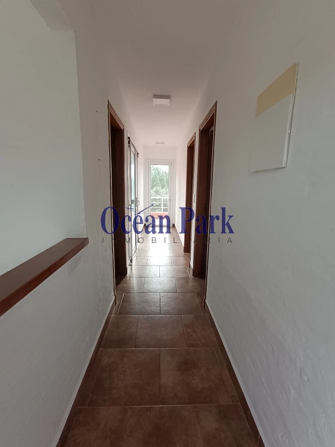 Casa ID.273 - Amplia y Moderna casa