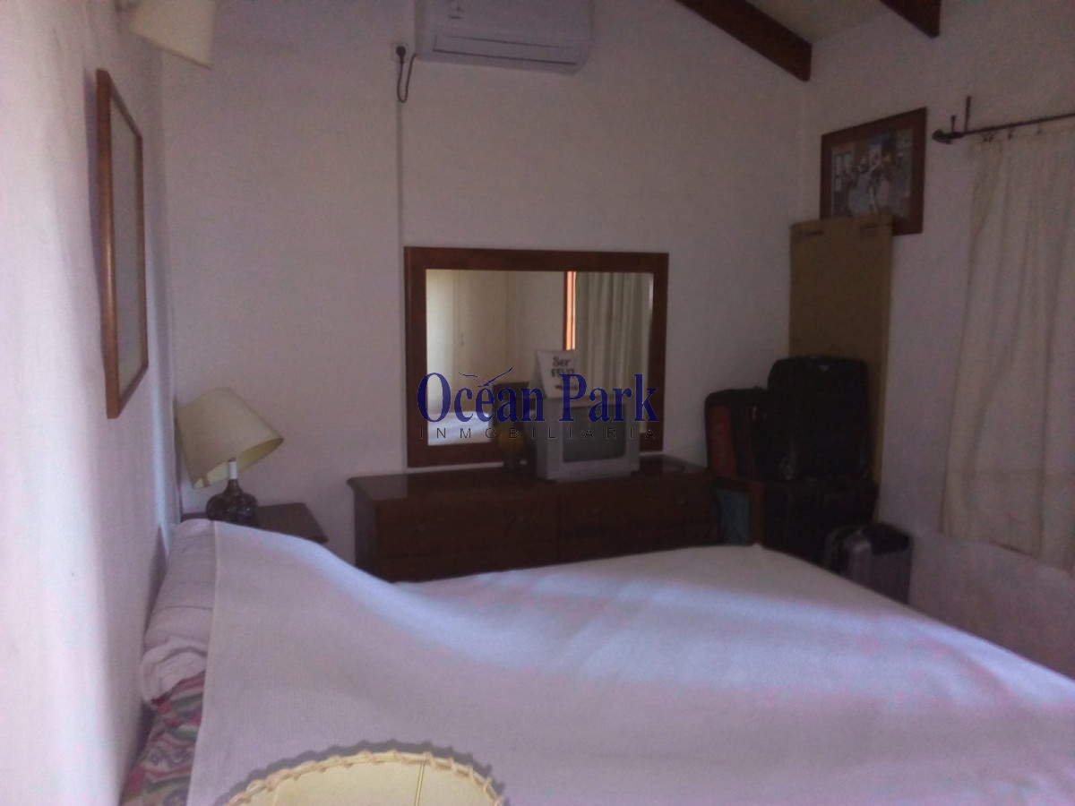 Casa ID.180 - Venta! Casa de excelente construcción, 1 cuadra del mar