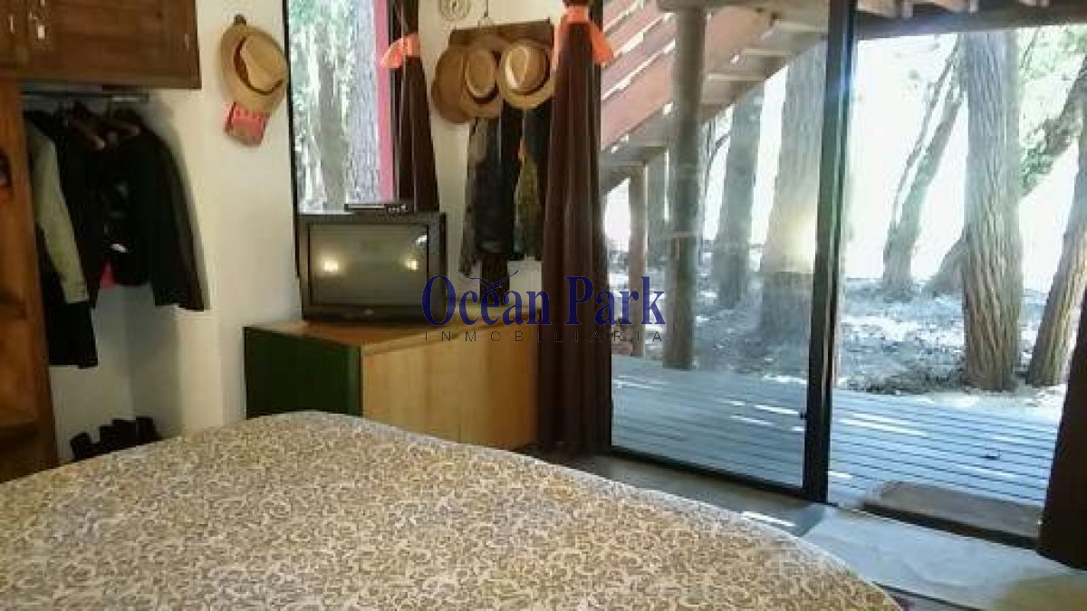 Casa ID.45 - Integrada al bosque. Cómoda