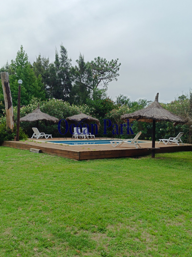 Casa ID.240 - Cabanas con piscina