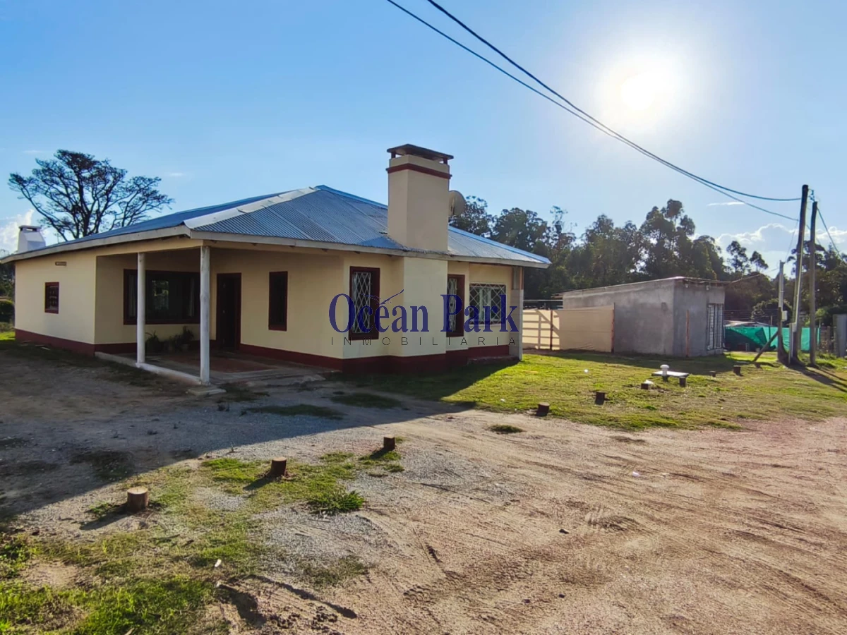 Casa ID.338 - La Capuera 3 dorm. VENDE