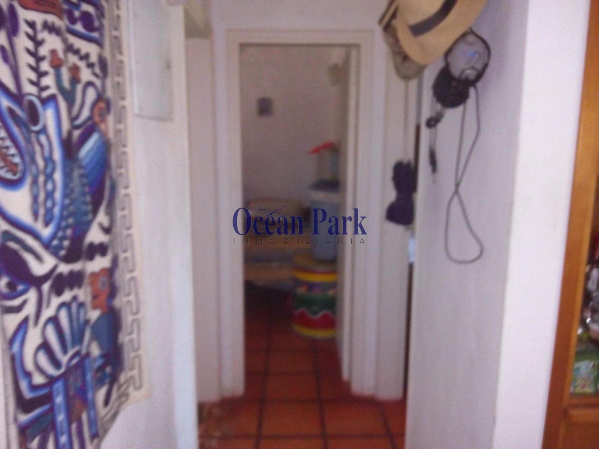 Casa ID.180 - Venta! Casa de excelente construcción, 1 cuadra del mar